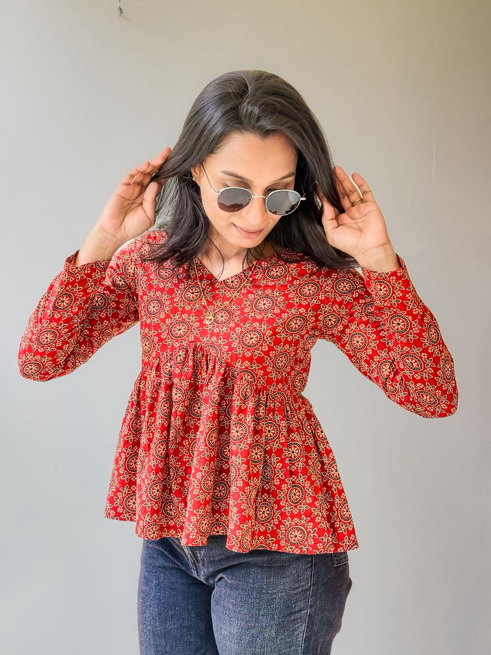 Elegant Casual Women’s Top